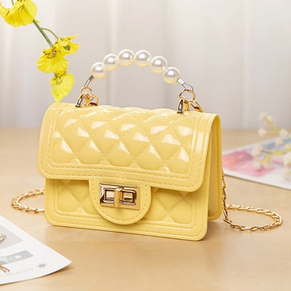 Purses - Picture 2 of 7